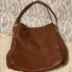 Brown shoulder bag